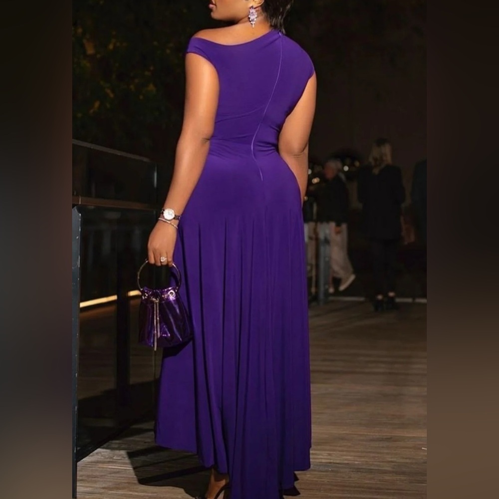 Chic One-Shoulder Purple Maxi Dress - Picture 2 of 4